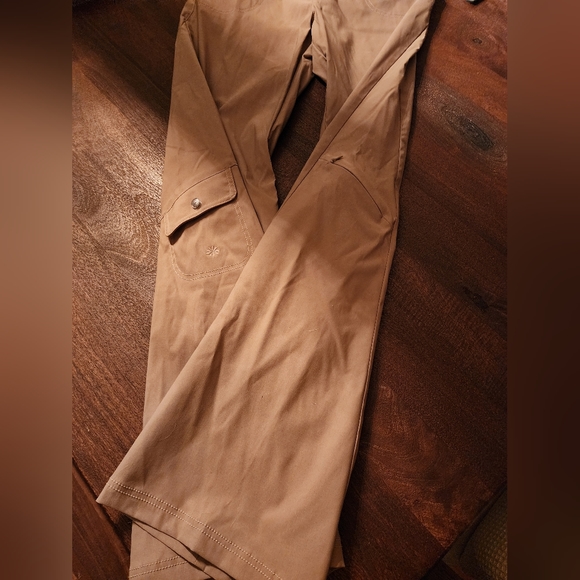 NWT- Athleta Low Rise Dipper Pants - Picture 5 of 14